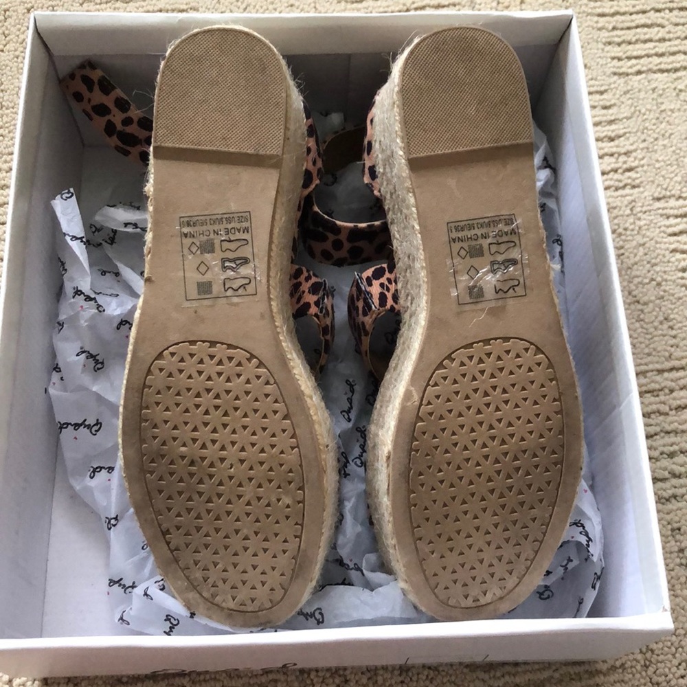 Leopard Platform sandals - Picture 5 of 5